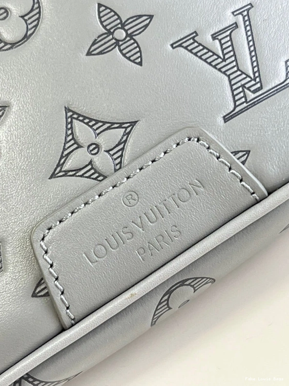 Repladies DISCOVERY LOUIS VUITTON BUMBAG 0806